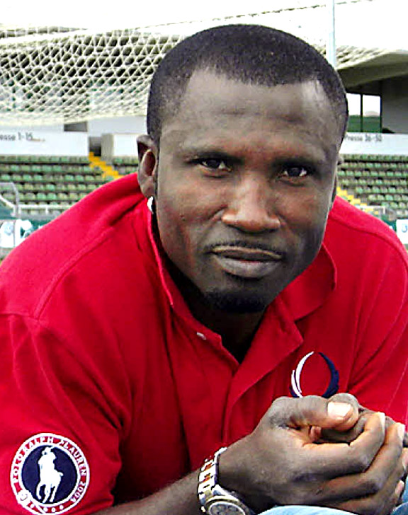 Jonathan Akpoborie